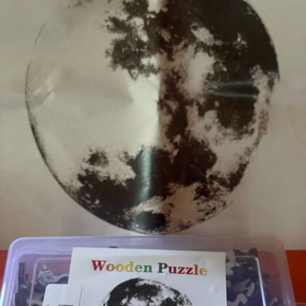 Wooden Moon Puzzle